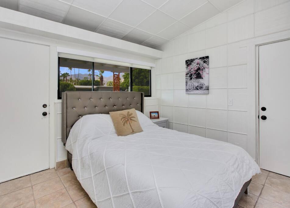 Close To Downtown Ps - Hike, Bike, Swim, Relax * Palm Springs